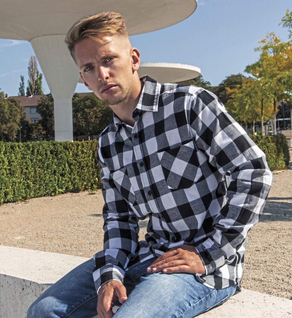 BUILD YOUR BRAND Checked Flannel Shirt | BY031