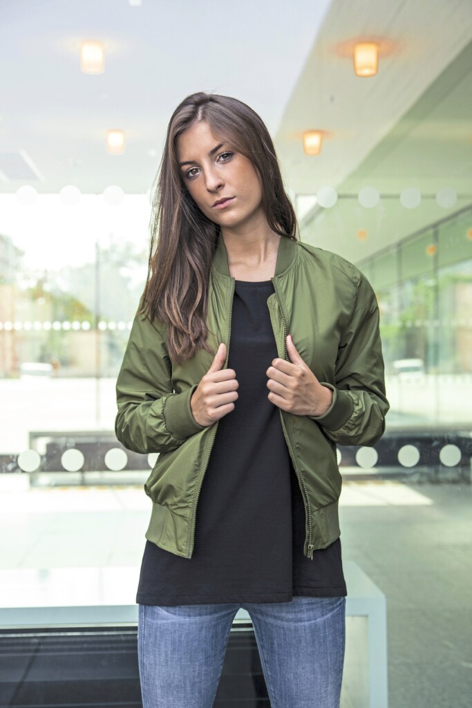 BUILD YOUR BRAND Ladies´ Nylon Bomber Jacket | BY044