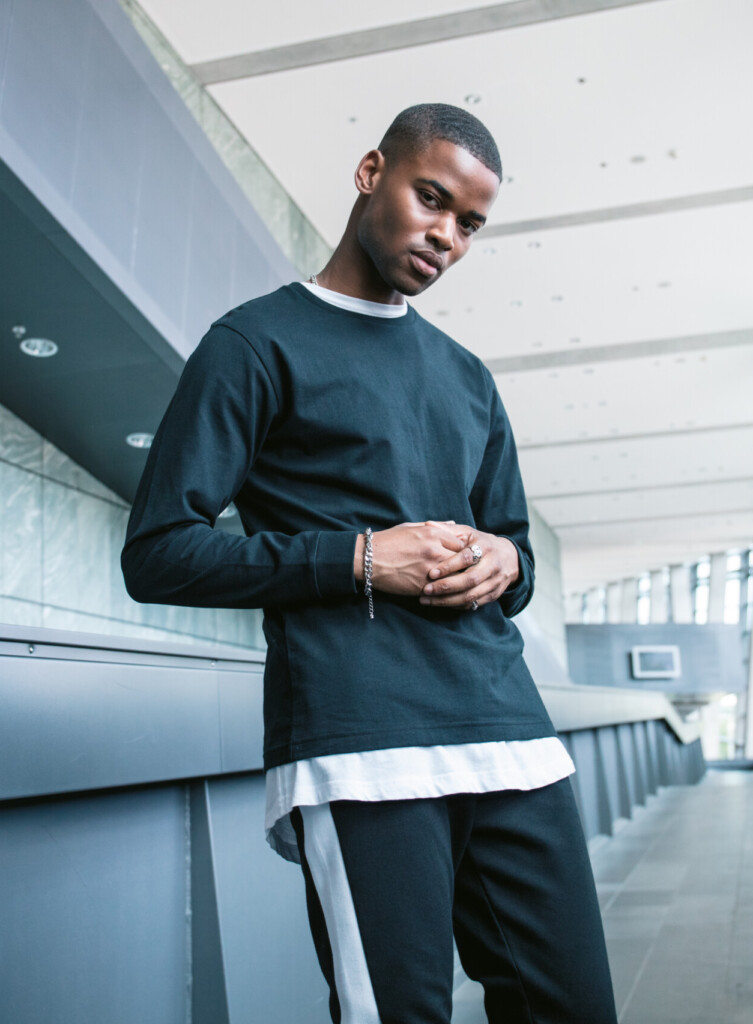 BUILD YOUR BRAND Long Sleeve Tee With Cuffrib | BY091