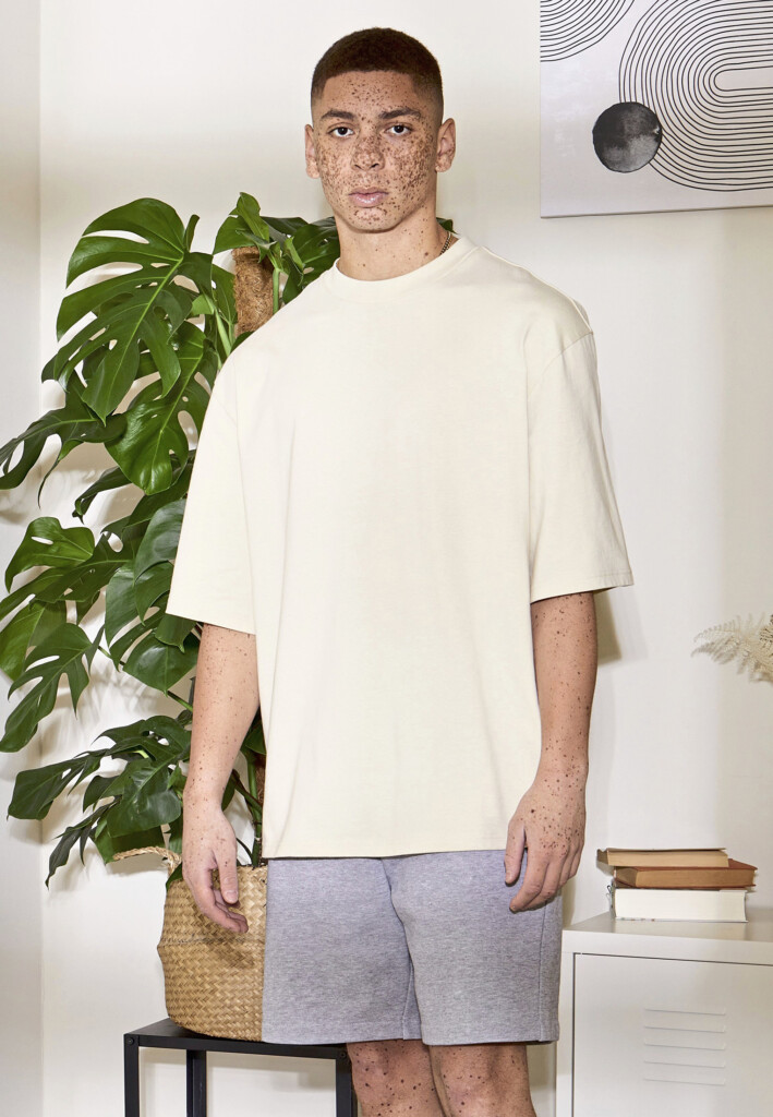 BUILD YOUR BRAND Oversized Sleeve Tee | BY256