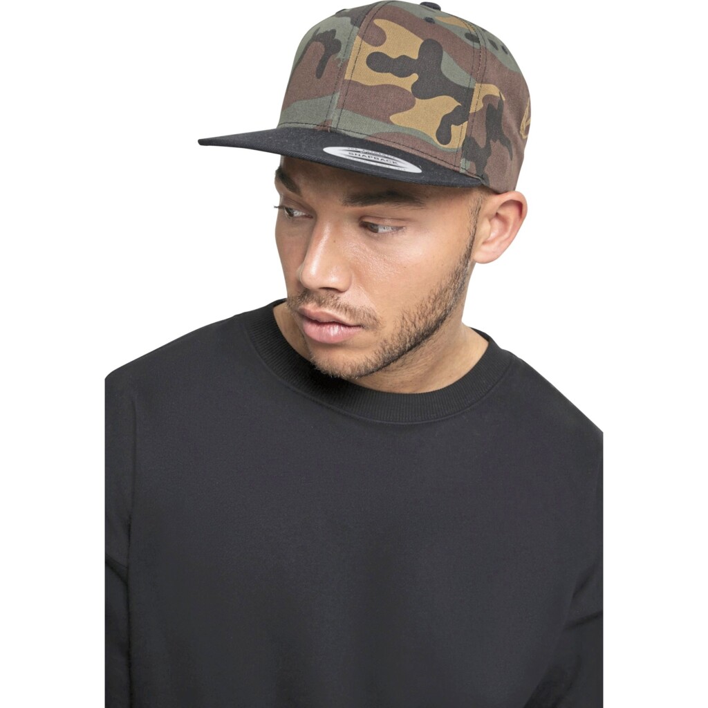FLEXFIT Classic Snapback 2-Tone Camo Cap | FX6089TC